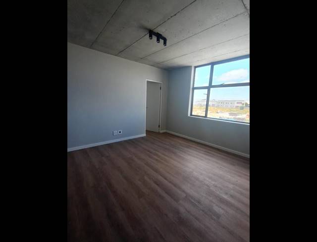 2 BEDROOM PROPERTY TO RENT IN PINELANDS